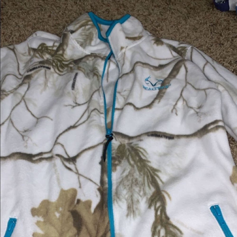 nice jacket no stains
